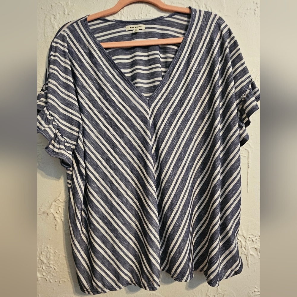 Max Studio Striped Ruffled Sleeveless Navy And White Women's Top 2X